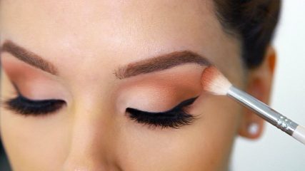 Makeup 101: Eyeshadow Basics